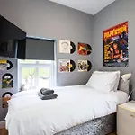 Starbeck Micro Hotel *