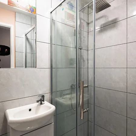 Starbeck Micro Hotel *