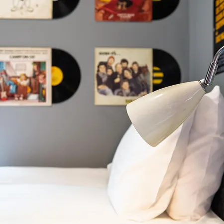 Starbeck Micro Hotel